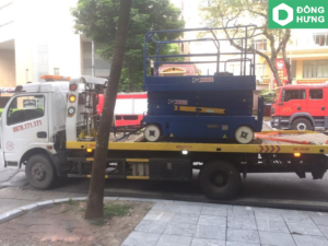 Vận chuyển xe nâng người cho bộ tài chính